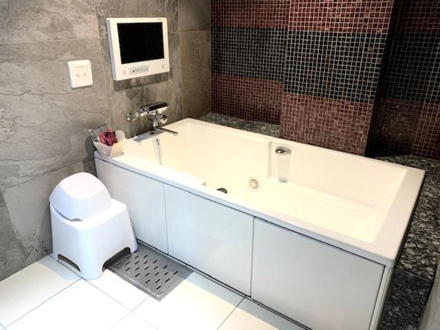 Hotel Exe (Adults Only) Токіо Екстер'єр фото